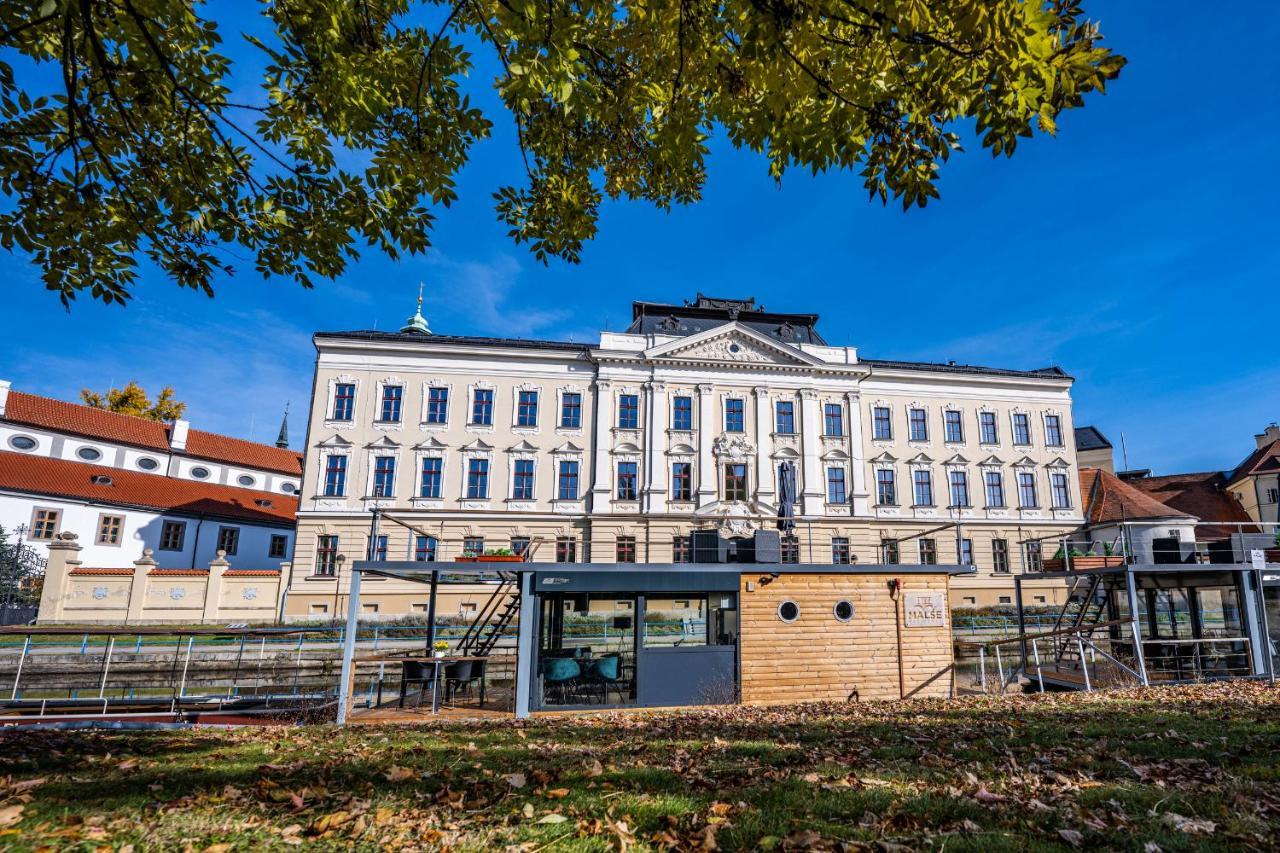 Rezidence Malse - Unikatni Apartmany Na Vode Ceske Budejovice Dış mekan fotoğraf